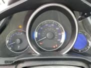 ✅ 2015 Honda Fit LX • VIN: 3HGGK5H59FM777354 • Лот: 85673355. Опубликован ранее на Copart с пробегом Не указан. Бесплатный доступ к архиву аукционных продаж из США и подробный отчёт об истории автомобиля на DreamBid. Изображение 9.