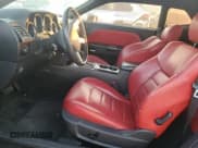 ✅ 2010 Dodge Challenger R/T Classic • VIN: 2B3CJ5DT3AH160478 • Lot: 74252534. Wystawiony na Copart z przebiegiem 110 875 mil. Bezpłatny archiwum sprzedaży aukcyjnych z USA i szczegółowy raport historii pojazdu na DreamBid. Zdjęcie 7.