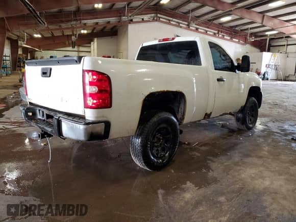 2013 Chevrolet Silverado 1500 Work Truck с VIN 1GCNKPE0XDZ260487, выставлен на аукционе Copart как лот 69576415 с пробегом 181 741 миль миль и Чистый • Clean title. История ставок и продаж доступна на DreamBid. Изображение 3.