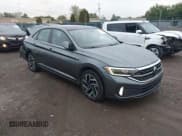 ✅ 2022 Volkswagen Jetta SEL • VIN: 3VWGM7BU9NM024925 • Lot: 43274969. Wystawiony na IAAI z przebiegiem 33 541 mil. Bezpłatny archiwum sprzedaży aukcyjnych z USA i szczegółowy raport historii pojazdu na DreamBid. Zdjęcie 1.