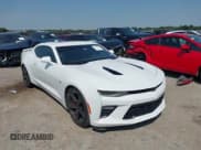 ✅ 2018 Chevrolet Camaro 2SS • VIN: 1G1FH1R76J0113521 • Лот: 43176101. Опубликован ранее на IAAI с пробегом 94 865 миль. Бесплатный доступ к архиву аукционных продаж из США и подробный отчёт об истории автомобиля на DreamBid. Изображение 1.