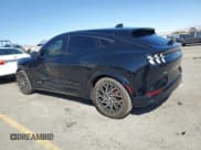 ✅ 2022 Ford Mustang Mach-E GT • VIN: 3FMTK4SX3NMA19764 • Lot: 83782365. Wystawiony na Copart z przebiegiem 3 589 mil. Bezpłatny archiwum sprzedaży aukcyjnych z USA i szczegółowy raport historii pojazdu na DreamBid. Zdjęcie 2.