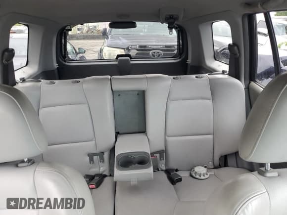 ✅ 2006 Hyundai Santa Fe GLS • VIN: KM8SC73E36U077765 • Лот: 69036785. Опубликован ранее на Copart с пробегом 80 120 миль. Бесплатный доступ к архиву аукционных продаж из США и подробный отчёт об истории автомобиля на DreamBid. Изображение 10.