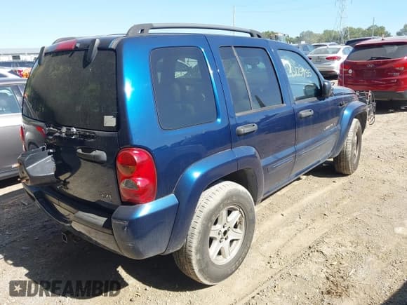 ✅ 2003 Jeep Liberty Limited • VIN: 1J8GL58K13W558703 • Лот: 43175955. Опубликован ранее на IAAI с пробегом 137 568 миль. Бесплатный доступ к архиву аукционных продаж из США и подробный отчёт об истории автомобиля на DreamBid. Изображение 4.