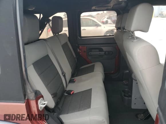 ✅ 2008 Jeep Wrangler Unlimited X • VIN: 1J4GA391X8L528089 • Lot: 59602625. Listed on Copart with Not provided. Free auction sales archive from the USA and detailed vehicle history report at DreamBid. Image 11.