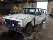 ✅ 1997 Jeep Cherokee SE • VIN: 1J4FJ28S1VL528218 • Lot: 41931137. Wystawiony na IAAI z przebiegiem 210 196 mil. Bezpłatny archiwum sprzedaży aukcyjnych z USA i szczegółowy raport historii pojazdu na DreamBid. Zdjęcie 2.