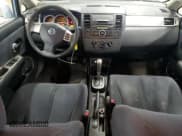 ✅ 2009 Nissan Versa SL • VIN: 3N1BC13E19L501852 • Lot: 47270585. Listed on Copart with 133,681 mi. Free auction sales archive from the USA and detailed vehicle history report at DreamBid. Image 8.