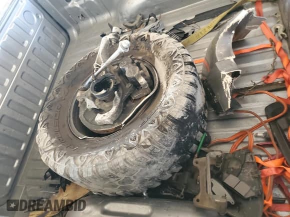 ✅ 2019 Ram 1500 Rebel • VIN: 1C6SRFLT8KN546081 • Лот: 80389195. Опубликован ранее на Copart с пробегом 103 371 миль. Бесплатный доступ к архиву аукционных продаж из США и подробный отчёт об истории автомобиля на DreamBid. Изображение 12.