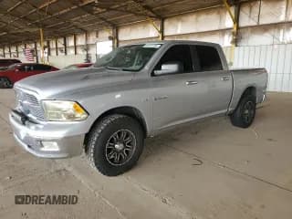 ✅ 2009 Dodge 1500 Laramie • VIN: 1D3HV13T69S821788 • Lot: 66137785. Wystawiony na Copart z przebiegiem 136 431 mil. Bezpłatny archiwum sprzedaży aukcyjnych z USA i szczegółowy raport historii pojazdu na DreamBid. Zdjęcie 1.
