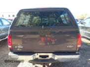 ✅ 2000 Ford F-150 XL • VIN: 1FTZX1720YNA81953 • Lot: 43488074. Wystawiony na IAAI z przebiegiem 144 758 mil. Bezpłatny archiwum sprzedaży aukcyjnych z USA i szczegółowy raport historii pojazdu na DreamBid. Zdjęcie 16.