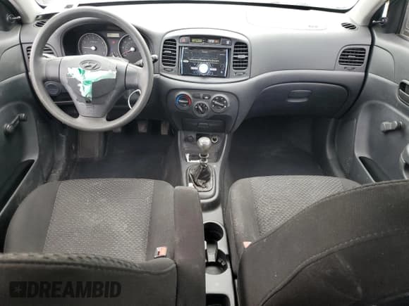✅ 2008 Hyundai Accent GS • VIN: KMHCM36C28U097822 • Лот: 49162275. Опубликован ранее на Copart с пробегом 83 128 миль. Бесплатный доступ к архиву аукционных продаж из США и подробный отчёт об истории автомобиля на DreamBid. Изображение 8.