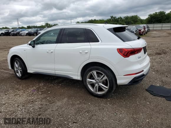 ✅ 2020 Audi Q3 S line Premium • VIN: WA1DECF39L1125237 • Лот: 69499785. Опубликован ранее на Copart с пробегом 39 595 миль. Бесплатный доступ к архиву аукционных продаж из США и подробный отчёт об истории автомобиля на DreamBid. Изображение 2.