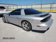 ✅ 1998 Pontiac Firebird Formula • VIN: 2G2FV22G9W2221514 • Лот: 80541845. Опубликован ранее на Copart с пробегом 107 747 миль. Бесплатный доступ к архиву аукционных продаж из США и подробный отчёт об истории автомобиля на DreamBid. Изображение 2.