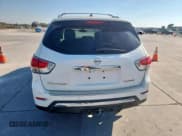 ✅ 2014 Nissan Pathfinder SV • VIN: 5N1AR2MN2EC641468 • Лот: 85898065. Опубликован ранее на Copart с пробегом 182 773 миль. Бесплатный доступ к архиву аукционных продаж из США и подробный отчёт об истории автомобиля на DreamBid. Изображение 6.