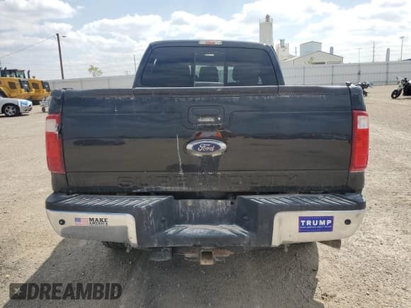 ✅ 2015 Ford F-350 Platinum • VIN: 1FT8W3BT8FEA44642 • Lot: 71271785. Wystawiony na Copart z przebiegiem 126 126 mil. Bezpłatny archiwum sprzedaży aukcyjnych z USA i szczegółowy raport historii pojazdu na DreamBid. Zdjęcie 6.