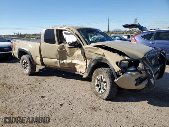 ✅ 2018 Toyota Tacoma SR5 • VIN: 5TFSZ5AN0JX125336 • Lot: 91724905. Wystawiony na Copart z przebiegiem 142 353 mil. Bezpłatny archiwum sprzedaży aukcyjnych z USA i szczegółowy raport historii pojazdu na DreamBid. Zdjęcie 4.