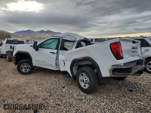 ✅ 2023 GMC Sierra 2500HD Pro • VIN: 1GT49LE74PF176362 • Лот: 65368515. Опубликован ранее на Copart с пробегом Не указан. Бесплатный доступ к архиву аукционных продаж из США и подробный отчёт об истории автомобиля на DreamBid. Изображение 2.