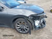 ✅ 2024 Toyota Crown XLE • VIN: JTDAAAAF3R3030244 • Lot: 41847152. Wystawiony na IAAI z przebiegiem 18 676 mil. Bezpłatny archiwum sprzedaży aukcyjnych z USA i szczegółowy raport historii pojazdu na DreamBid. Zdjęcie 19.