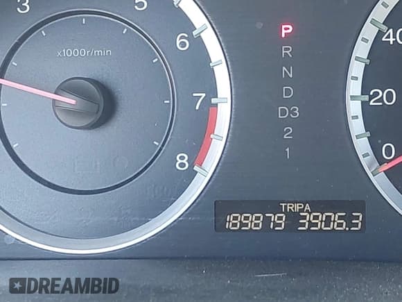 ✅ 2011 Honda Accord EX-L • VIN: 1HGCS1B80BA013071 • Лот: 42562116. Опубликован ранее на IAAI с пробегом 189 879 миль. Бесплатный доступ к архиву аукционных продаж из США и подробный отчёт об истории автомобиля на DreamBid. Изображение 16.