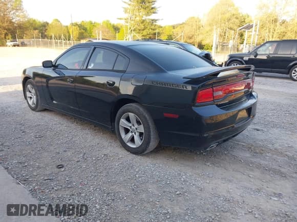 ✅ 2012 Dodge Charger SE • VIN: 2C3CDXBG7CH300367 • Lot: 42067391. Wystawiony na IAAI z przebiegiem 165 383 mil. Bezpłatny archiwum sprzedaży aukcyjnych z USA i szczegółowy raport historii pojazdu na DreamBid. Zdjęcie 3.