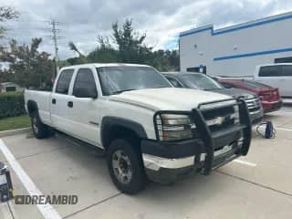 2006 Chevrolet Silverado 2500HD LT2 with VIN 1GCHK23UX6F266624, listed as a Copart auction lot 91684795 with 392,283 mi miles and Clean title. Bid and sale history available at DreamBid. Image 1.
