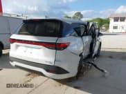 ✅ 2025 Lexus TX 350 • VIN: 5TDAAAB68SS021994 • Lot: 41546600. Wystawiony na IAAI z przebiegiem 602 mil. Bezpłatny archiwum sprzedaży aukcyjnych z USA i szczegółowy raport historii pojazdu na DreamBid. Zdjęcie 4.