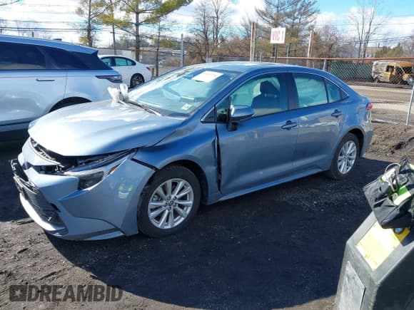 ✅ 2023 Toyota Corolla Hybrid LE • VIN: JTDBCMFE4P3025924 • Лот: 41463750. Опубликован ранее на IAAI с пробегом 9 553 миль. Бесплатный доступ к архиву аукционных продаж из США и подробный отчёт об истории автомобиля на DreamBid. Изображение 17.