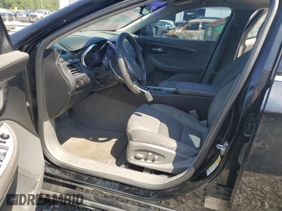 ✅ 2016 Chevrolet Impala LS • VIN: 2G11X5SA7G9153955 • Лот: 68823504. Опубликован ранее на Copart с пробегом 151 923 миль. Бесплатный доступ к архиву аукционных продаж из США и подробный отчёт об истории автомобиля на DreamBid. Изображение 7.