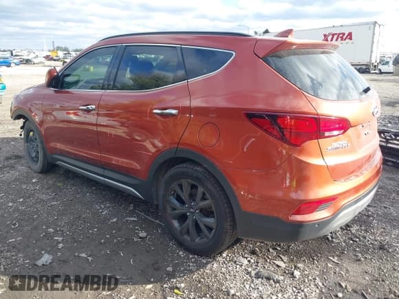 ✅ 2017 Hyundai Santa Fe Ultimate • VIN: 5XYZWDLA8HG384021 • Лот: 43522894. Опубликован ранее на IAAI с пробегом 134 007 миль. Бесплатный доступ к архиву аукционных продаж из США и подробный отчёт об истории автомобиля на DreamBid. Изображение 3.