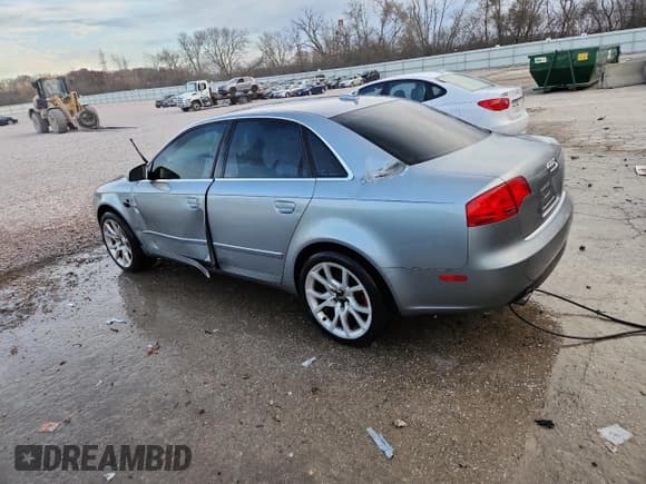 ✅ 2005 Audi A4 2.0T • VIN: WAUDF68E65A444551 • Lot: 92805895. Listed on Copart with 141,266 mi. Free auction sales archive from the USA and detailed vehicle history report at DreamBid. Image 2.