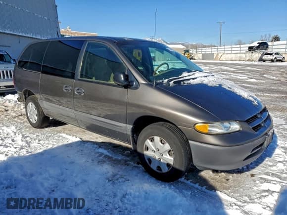 ✅ 1998 Dodge Caravan SE • VIN: 2B4GP44R7WR734947 • Lot: 95460295. Listed on Copart with 184,218 mi. Free auction sales archive from the USA and detailed vehicle history report at DreamBid. Image 4.