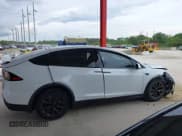 ✅ 2023 Tesla Model X • VIN: 7SAXCDE54PF425916 • Лот: 43135636. Опубликован ранее на IAAI с пробегом Не указан. Бесплатный доступ к архиву аукционных продаж из США и подробный отчёт об истории автомобиля на DreamBid. Изображение 13.