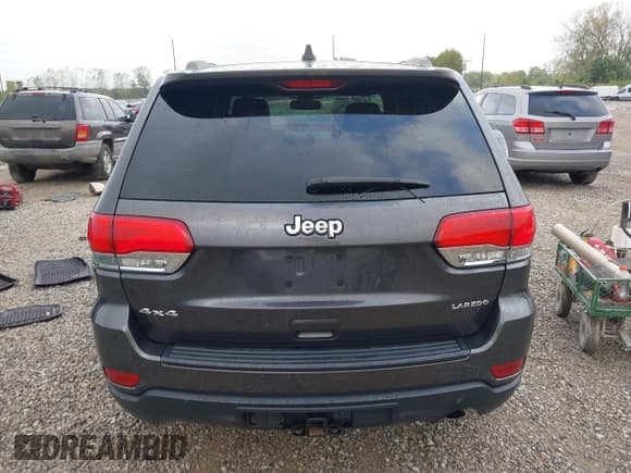 ✅ 2015 Jeep Grand Cherokee Laredo • VIN: 1C4RJFAGXFC171154 • Лот: 43286818. Опубликован ранее на IAAI с пробегом 136 453 миль. Бесплатный доступ к архиву аукционных продаж из США и подробный отчёт об истории автомобиля на DreamBid. Изображение 16.