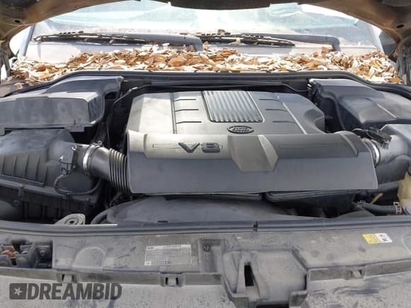 ✅ 2011 Land Rover Range Rover Sport HSE Lux • VIN: SALSK2D40BA714597 • Lot: 42910989. Listed on IAAI with 116,627 mi. Free auction sales archive from the USA and detailed vehicle history report at DreamBid. Image 10.