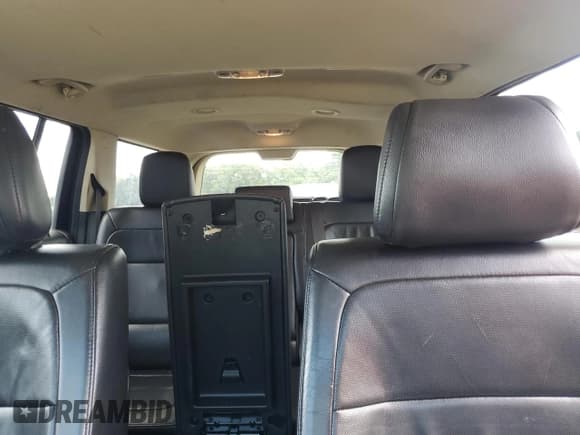 ✅ 2016 Ford Flex Limited • VIN: 2FMHK6D8XGBA03895 • Лот: 70509075. Опубликован ранее на Copart с пробегом 162 060 миль. Бесплатный доступ к архиву аукционных продаж из США и подробный отчёт об истории автомобиля на DreamBid. Изображение 10.