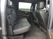 ✅ 2019 Chevrolet Silverado 1500 High Country • VIN: 3GCUYHED7KG282625 • Lot: 59418604. Wystawiony na Copart z przebiegiem 121 148 mil. Bezpłatny archiwum sprzedaży aukcyjnych z USA i szczegółowy raport historii pojazdu na DreamBid. Zdjęcie 10.