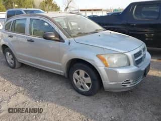 2009 Dodge Caliber SE z VIN 1B3HB28A69D169338, wystawiony jako IAAI lot #41872461 z przebiegiem 101 675 mil mil oraz . Historia ofert i sprzedaży dostępna na DreamBid. Obrazek 1.