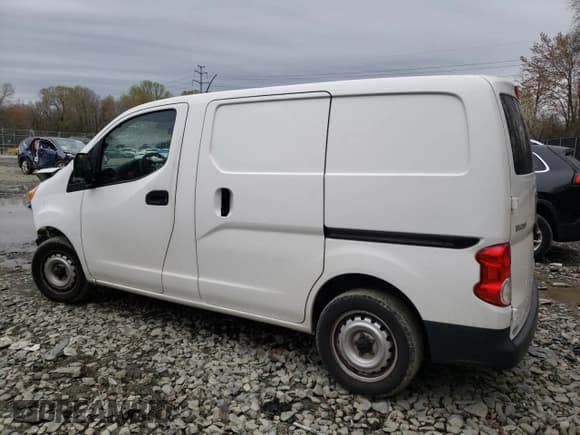 ✅ 2016 Nissan NV200 S • VIN: 3N6CM0KN7GK699198 • Lot: 51752115. Listed on Copart with 134,440 mi. Free auction sales archive from the USA and detailed vehicle history report at DreamBid. Image 2.