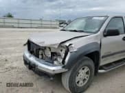 ✅ 2004 Chevrolet Colorado 1SB LS Z85 • VIN: 1GCDT136048135579 • Лот: 55729635. Опубликован ранее на Copart с пробегом 242 895 миль. Бесплатный доступ к архиву аукционных продаж из США и подробный отчёт об истории автомобиля на DreamBid. Изображение 13.