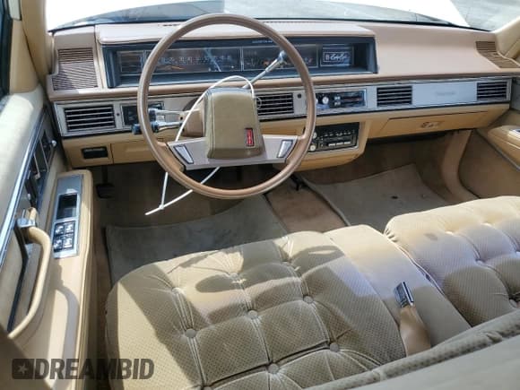 ✅ 1986 Oldsmobile Delta • VIN: 1G3HY6933G1811551 • Лот: 57233005. Опубликован ранее на Copart с пробегом 42 920 миль. Бесплатный доступ к архиву аукционных продаж из США и подробный отчёт об истории автомобиля на DreamBid. Изображение 8.
