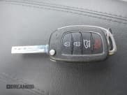 ✅ 2017 Hyundai Santa Fe 2.4L • VIN: 5XYZTDLB2HG463752 • Lot: 43645107. Listed on IAAI with 84,192 mi. Free auction sales archive from the USA and detailed vehicle history report at DreamBid. Image 11.