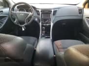 ✅ 2011 Hyundai Sonata SE • VIN: 5NPEC4AC0BH082685 • Lot: 75003844. Listed on Copart with 202,209 mi. Free auction sales archive from the USA and detailed vehicle history report at DreamBid. Image 8.