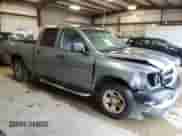 2007 Dodge 1500 ST z VIN 1D7HA18K87J598540, wystawiony jako Copart lot #71415414 z przebiegiem 177 415 mil mil oraz Szkoda całkowita • Salvage title. Historia ofert i sprzedaży dostępna na DreamBid. Obrazek 4.