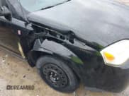 ✅ 2007 Saturn VUE I4 • VIN: 5GZCZ33D77S860882 • Lot: 41035691. Wystawiony na IAAI z przebiegiem 224 683 mil. Bezpłatny archiwum sprzedaży aukcyjnych z USA i szczegółowy raport historii pojazdu na DreamBid. Zdjęcie 6.