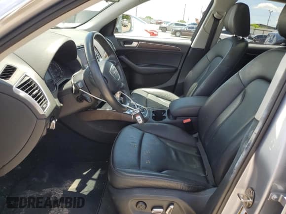 ✅ 2017 Audi Q5 Premium • VIN: WA1C2AFP7HA077496 • Lot: 58511135. Listed on Copart with 61,295 mi. Free auction sales archive from the USA and detailed vehicle history report at DreamBid. Image 7.