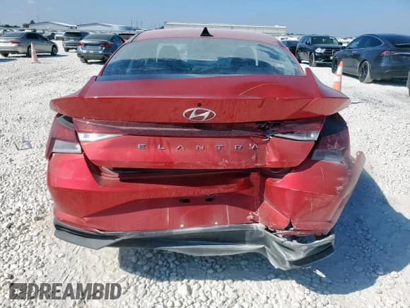 ✅ 2022 Hyundai Elantra SEL • VIN: 5NPLM4AG5NH081852 • Lot: 85712675. Listed on Copart with 36,272 mi. Free auction sales archive from the USA and detailed vehicle history report at DreamBid. Image 6.