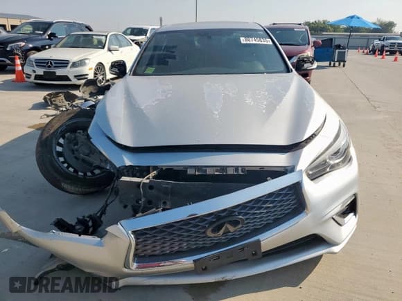 ✅ 2018 Infiniti Q50 Luxe • VIN: JN1EV7AP6JM358499 • Лот: 80745835. Опубликован ранее на Copart с пробегом 119 915 миль. Бесплатный доступ к архиву аукционных продаж из США и подробный отчёт об истории автомобиля на DreamBid. Изображение 5.