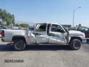 ✅ 2004 Chevrolet Silverado 2500HD LS • VIN: 1GCHC23U04F264942 • Лот: 42478706. Опубликован ранее на IAAI с пробегом 258 175 миль. Бесплатный доступ к архиву аукционных продаж из США и подробный отчёт об истории автомобиля на DreamBid. Изображение 13.
