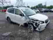 2018 Subaru Forester Touring z VIN JF2SJGWC3JH607000, wystawiony jako IAAI lot #42664722 z przebiegiem 30 857 mil mil oraz . Historia ofert i sprzedaży dostępna na DreamBid. Obrazek 1.