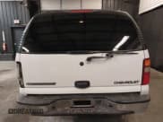 ✅ 2002 Chevrolet Suburban LT • VIN: 3GNFK16Z32G332066 • Лот: 41694175. Опубликован ранее на IAAI с пробегом 326 044 миль. Бесплатный доступ к архиву аукционных продаж из США и подробный отчёт об истории автомобиля на DreamBid. Изображение 16.